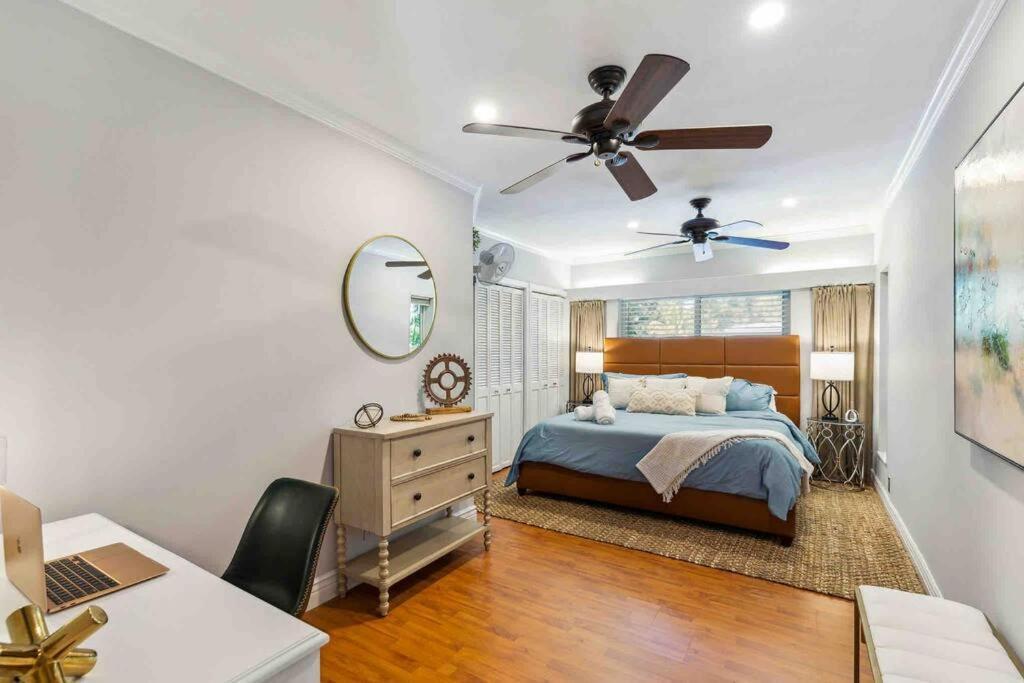 Private Oasis With Pool Near Beaches, Dining & Las Olas Φορτ Λόντερντεϊλ Εξωτερικό φωτογραφία