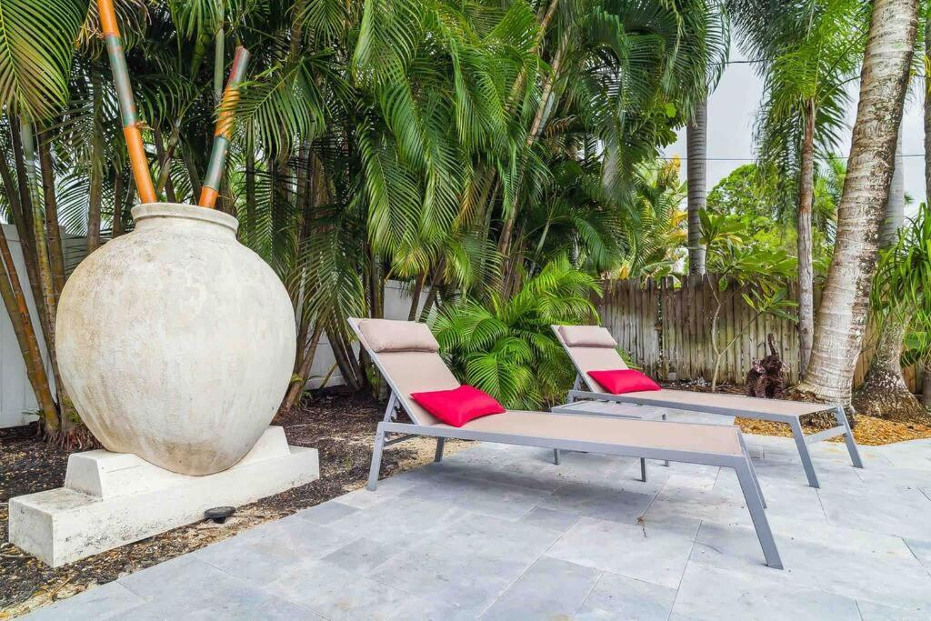 Private Oasis With Pool Near Beaches, Dining & Las Olas Φορτ Λόντερντεϊλ Εξωτερικό φωτογραφία