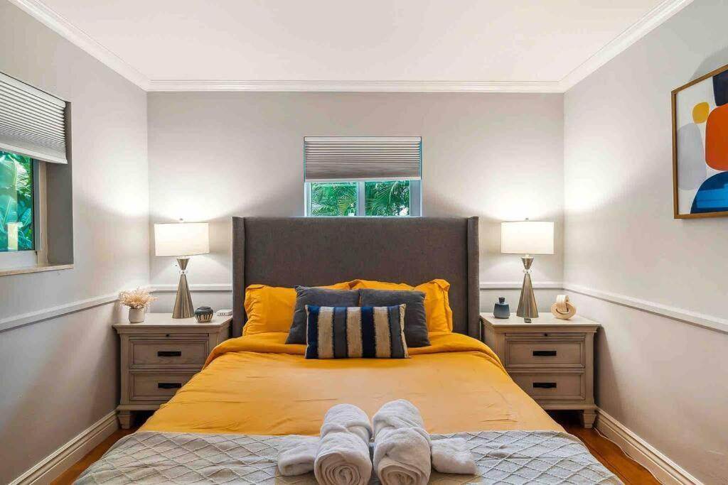 Private Oasis With Pool Near Beaches, Dining & Las Olas Φορτ Λόντερντεϊλ Εξωτερικό φωτογραφία