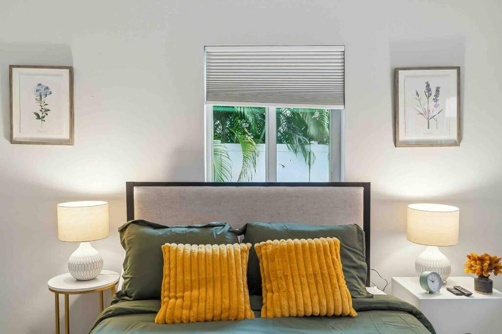 Private Oasis With Pool Near Beaches, Dining & Las Olas Φορτ Λόντερντεϊλ Εξωτερικό φωτογραφία